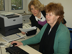 Dr. Andrea Wenninger und Mitarbeiterin Birgit Dietrich (Foto: ZSP Rheinblick)