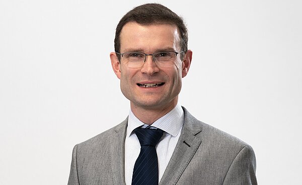 PD Dr. Florian Metzger