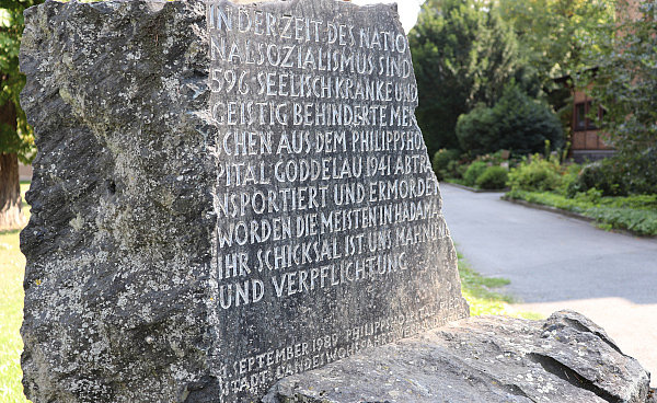 Inschrift Gedenkstein Vitos Riedstadt